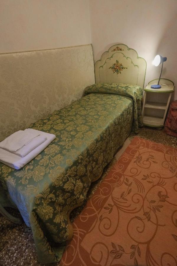 Ca'Salvador Bed & Breakfast Венеция Екстериор снимка