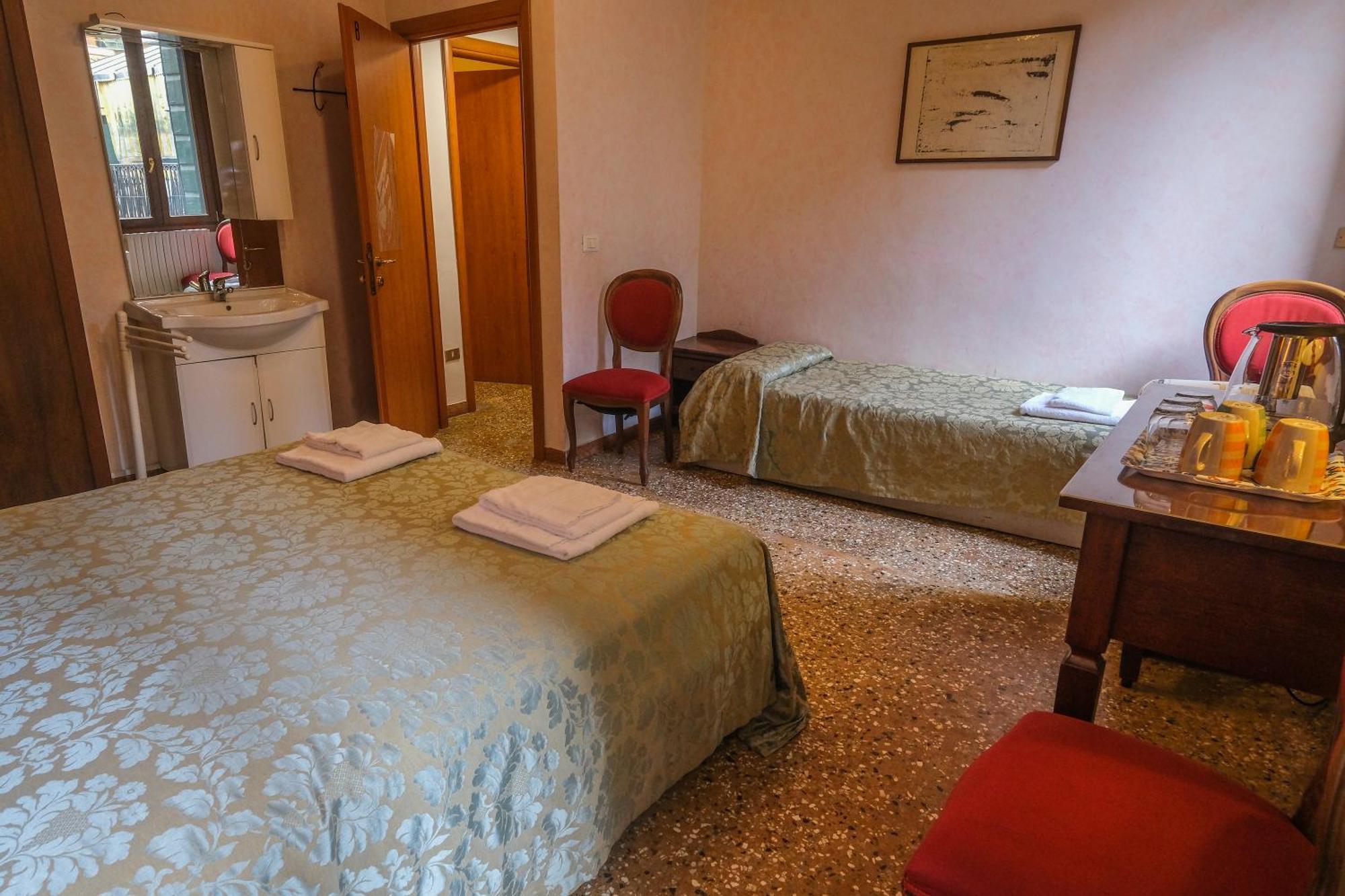 Ca'Salvador Bed & Breakfast Венеция Екстериор снимка